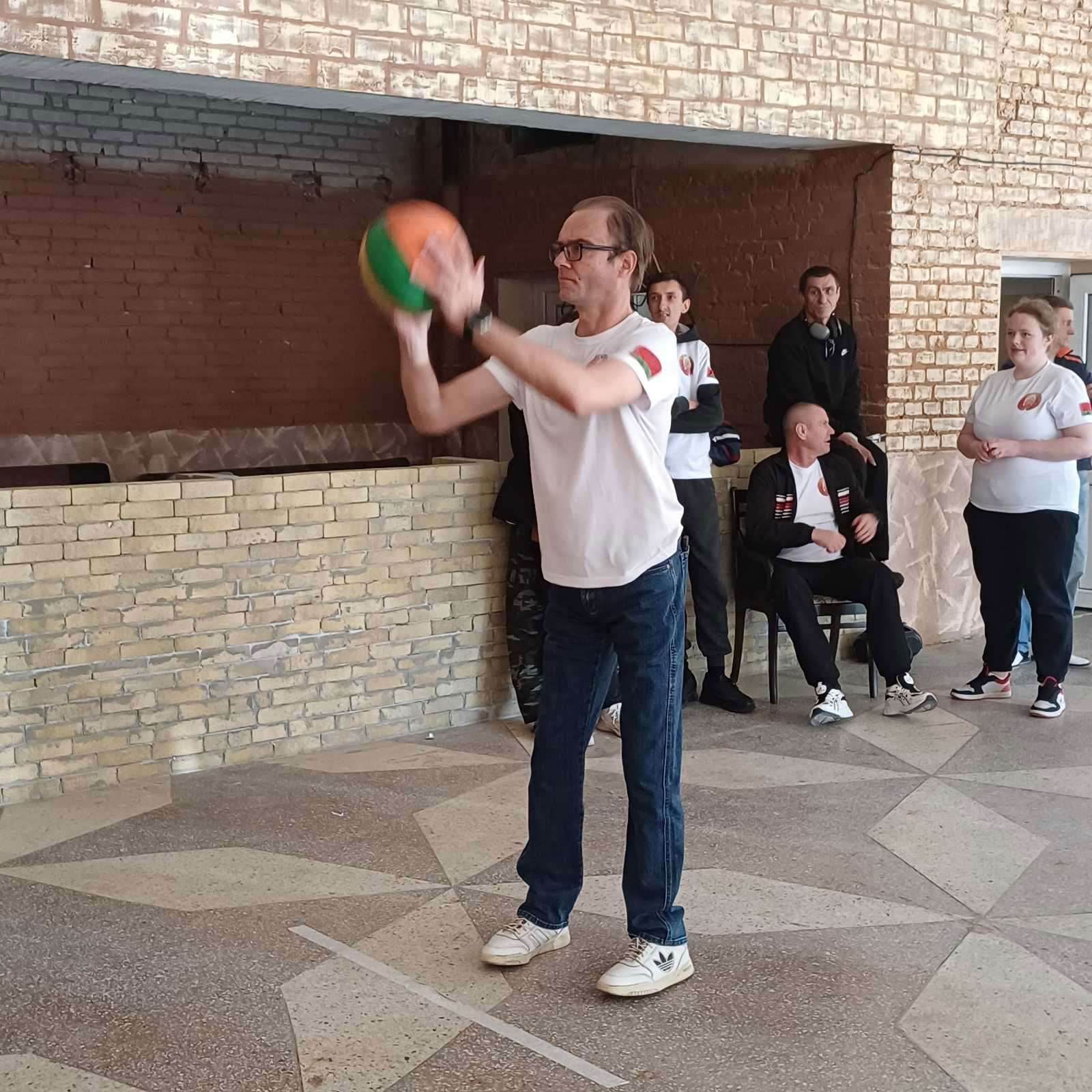 IMG-ca5512c385ec6c881dc405d96dafa5c9-V