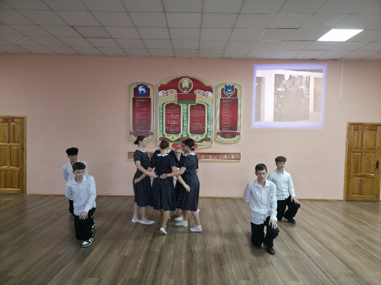 photo_2025-12-08_10-37-42