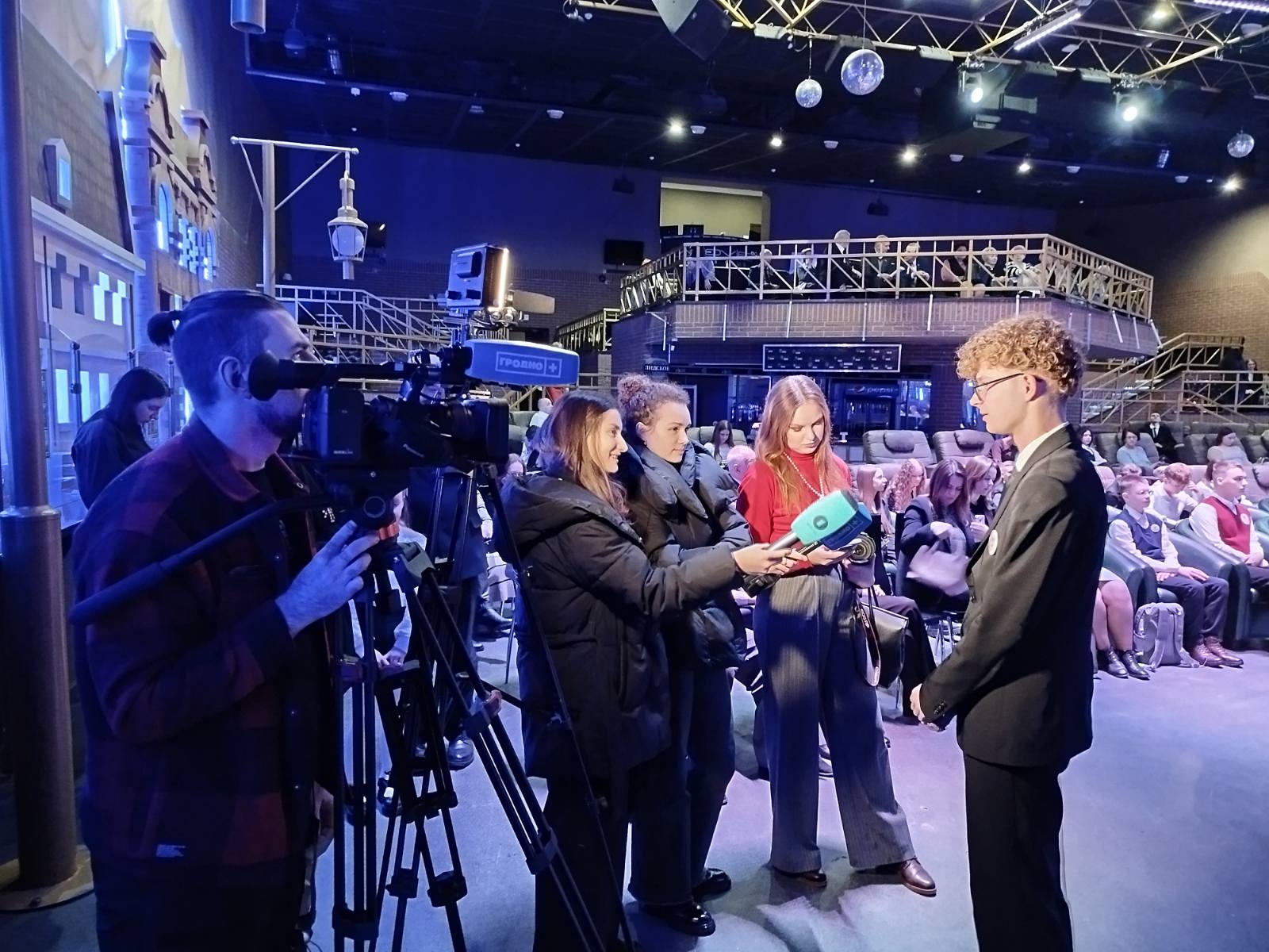 IMG-be843cf6d23e0161244bb46fa8a1cce9-V